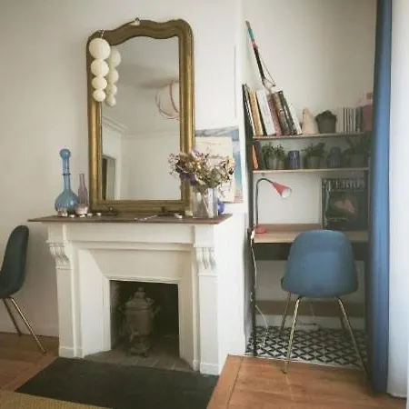 18 Authentique Et Multiculturel Apartment Paris